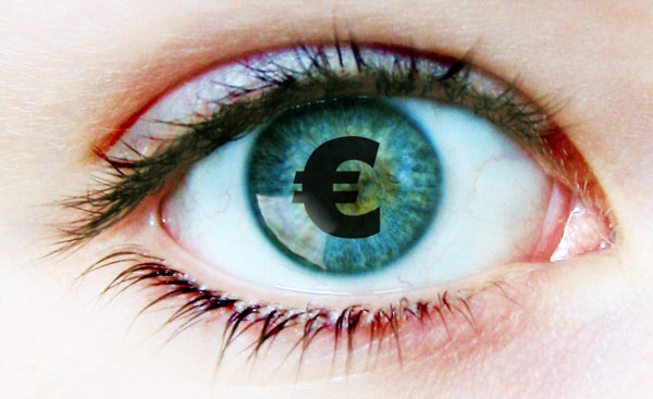 Cambiar el color de los ojos es una cuestion de dinero Cambiar el color de los ojos es una cuestion de dinero
